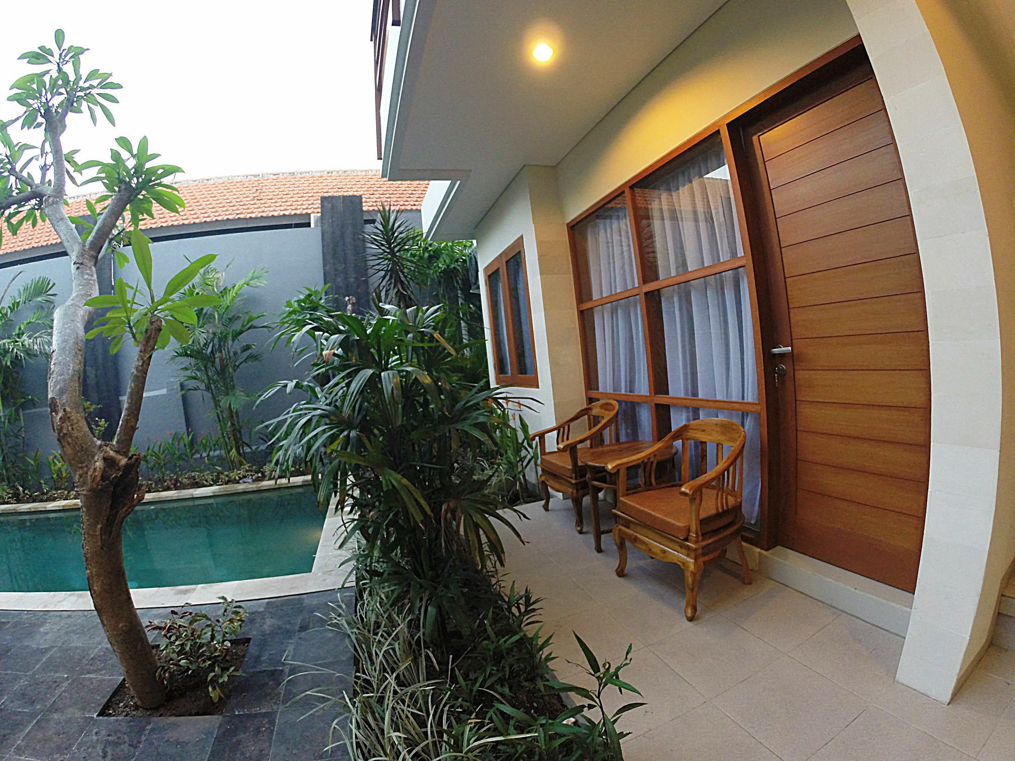 ASOKA HOTEL AND SUITE | SANUR, INDONESIA | SEASON DEALS FROM $37